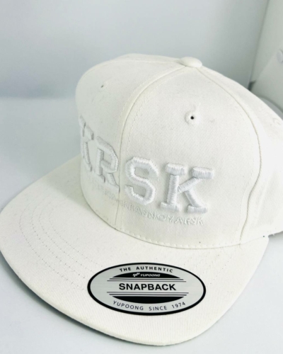 ЯЛК Снепбек дет 6-12 “KRSK” (белый, вышивка белый)