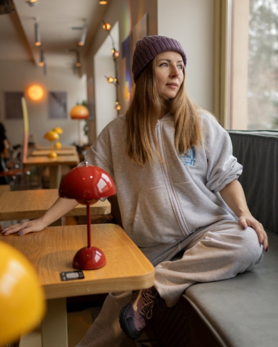 КАРТЕЛЬБ / Толстовка на молнии / Sopka ПОСЛЕ КАТАНИЯ / серый светлый меланж / жен